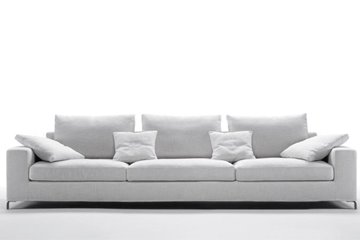 Weißes Dreisitzer-Sofa