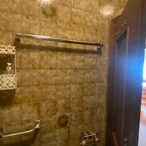 Complete renovation of a 45-year-old holiday apartment