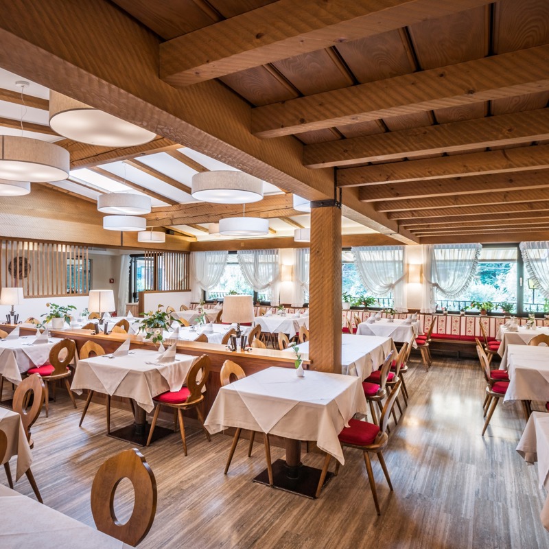 River Hotel Post - Ristrutturazione/ampliamento del bar/ristorante/reception