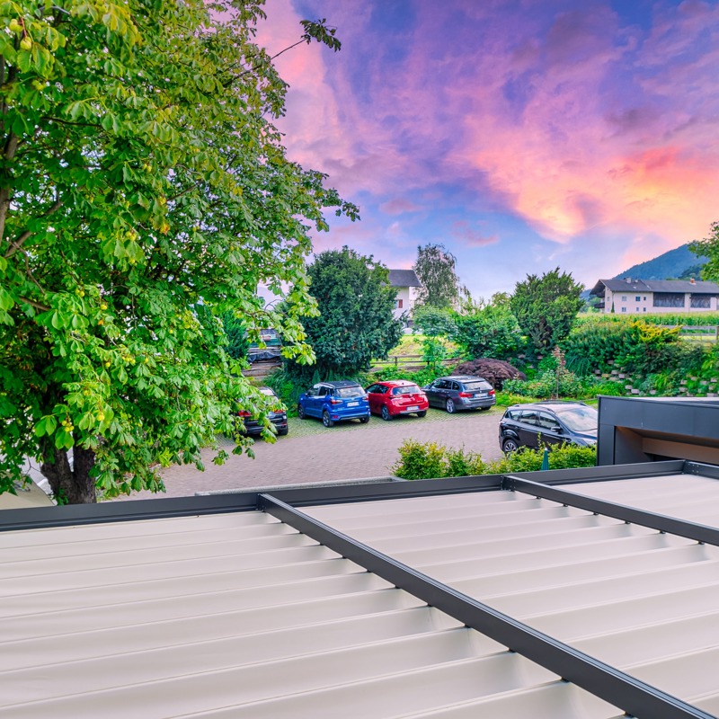 Alpenrose’s Dining Living