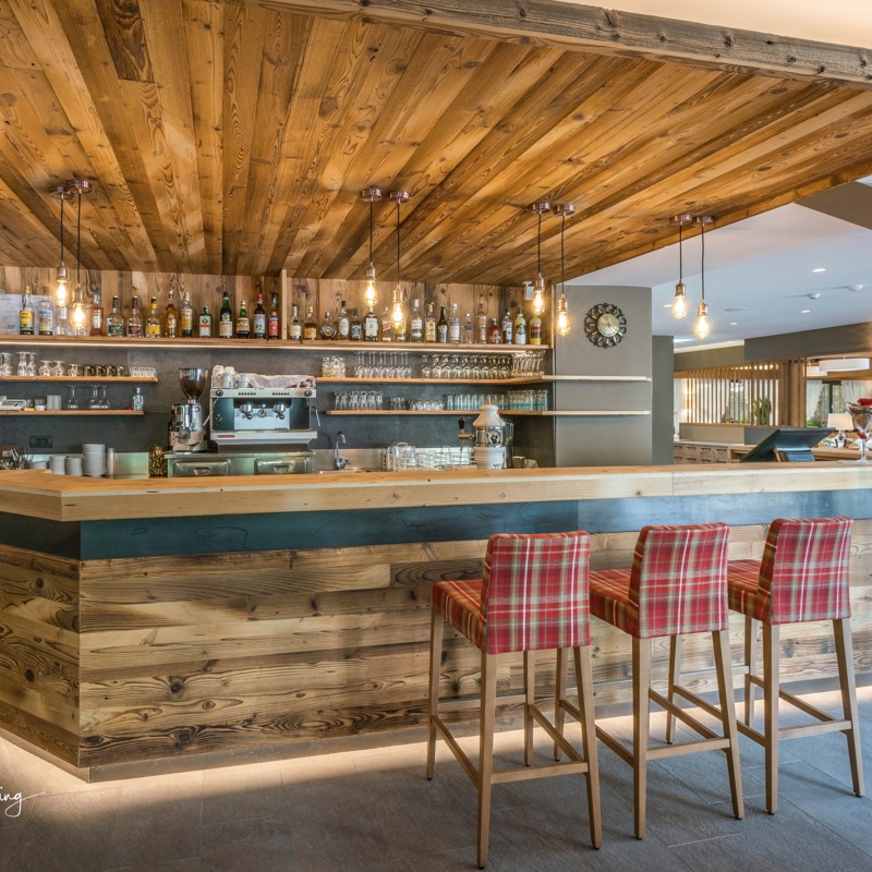 River Hotel Post - Ristrutturazione/ampliamento del bar/ristorante/reception