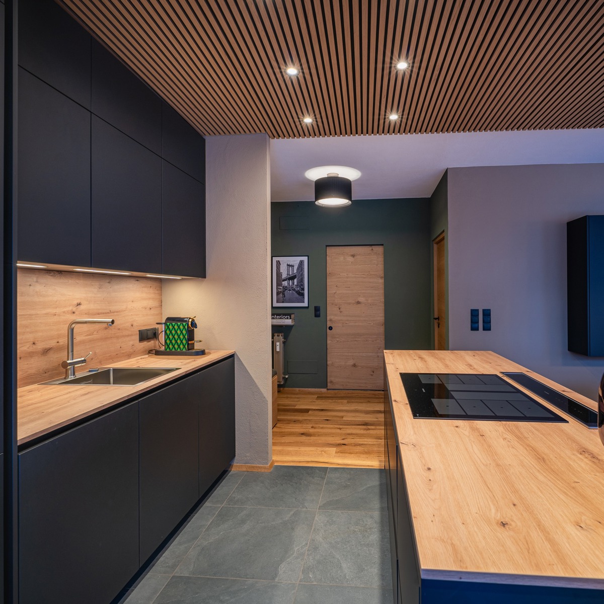 Complete renovation of a 45-year-old holiday apartment