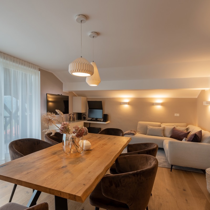 Sanierung Dachgeschoss-Wohnung